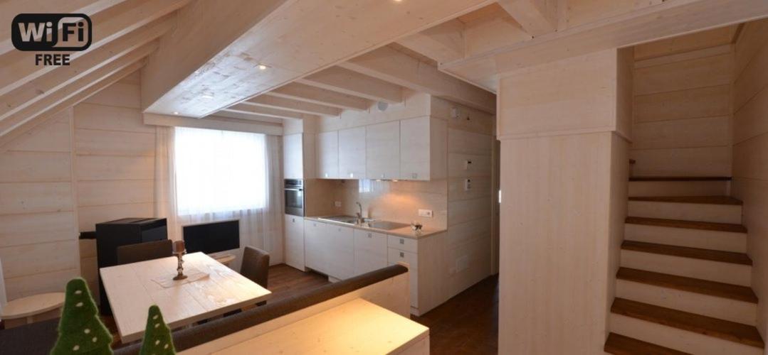 Zoncolan Laugiane Apartment Sùtrio Екстериор снимка